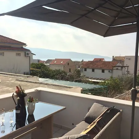 Marina Daire