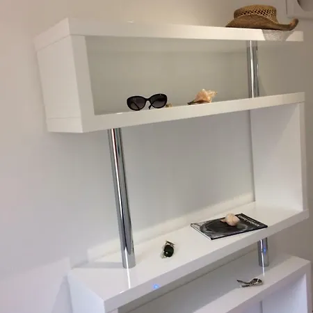 Marina Daire Komiža